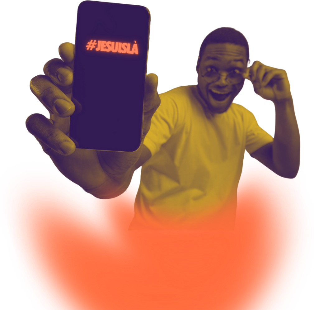 Homme montrant l'application #JESUISLÀ sur smartphone